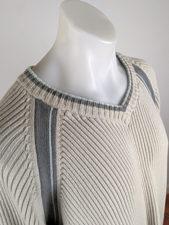 Tommy Hilfiger Other - Tommy Hilfiger Red Label Y2K Ribbed Sweater with Gray Trim